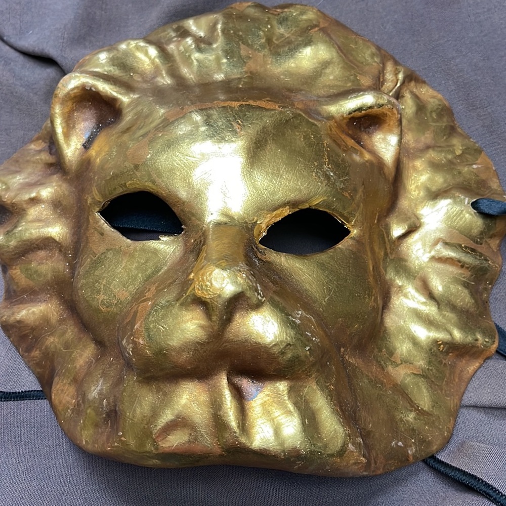 Large Handmade Carnival Lion Mask: for Wear or Decor - Picture 3 of 5